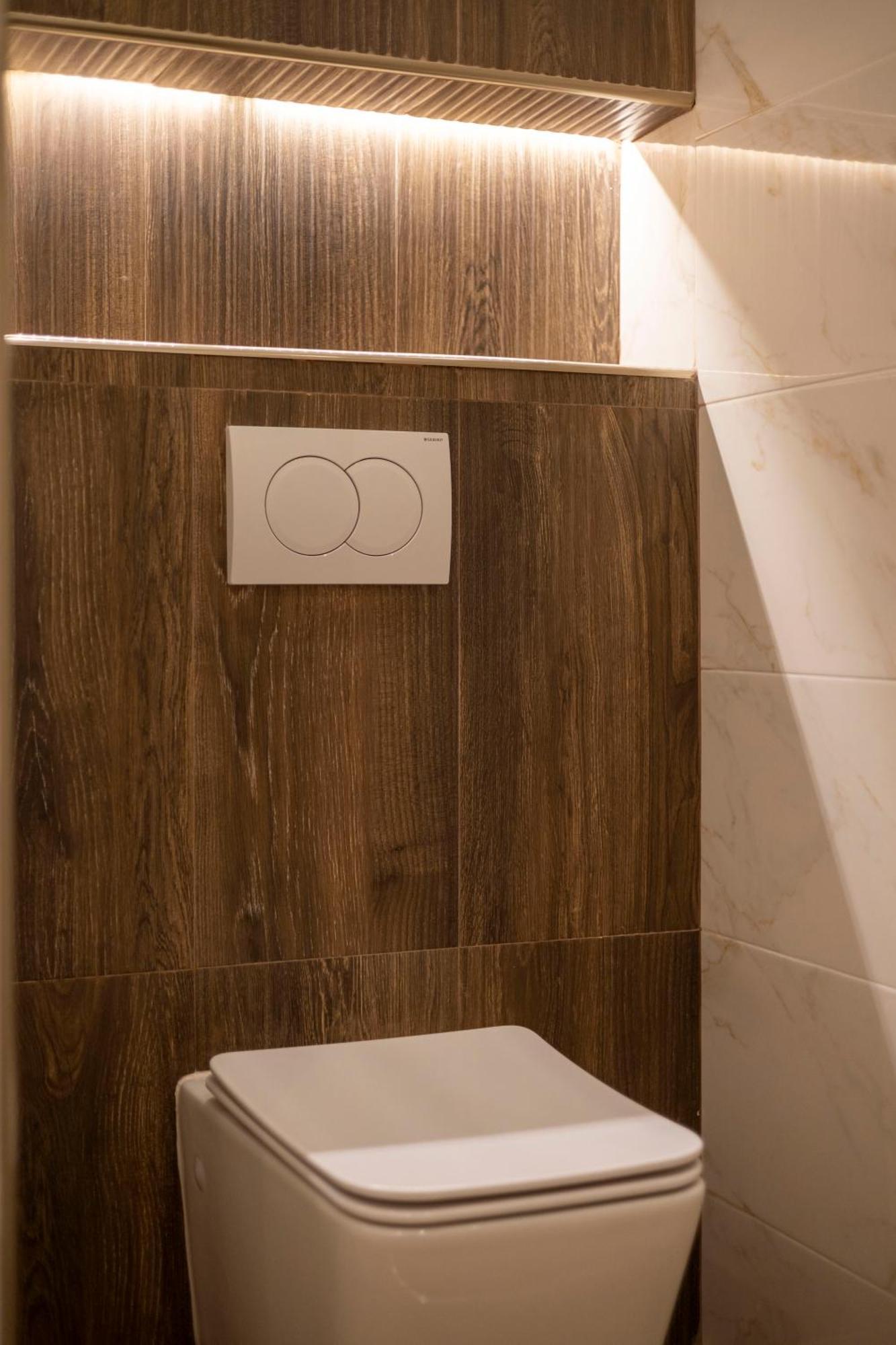 Exclusive Downtown Quentin Residence By Prestige Homes 布达佩斯 外观 照片